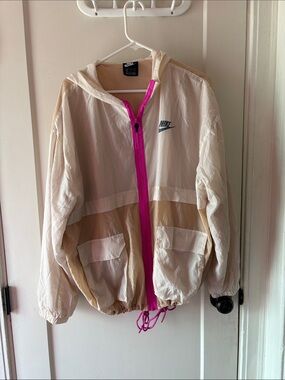 Nike Cream and Tan Windbreaker Jacket with Hot Pink Zipper